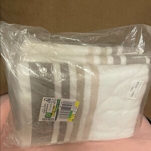 Luxurious White and Tan Striped Bath Towel Set